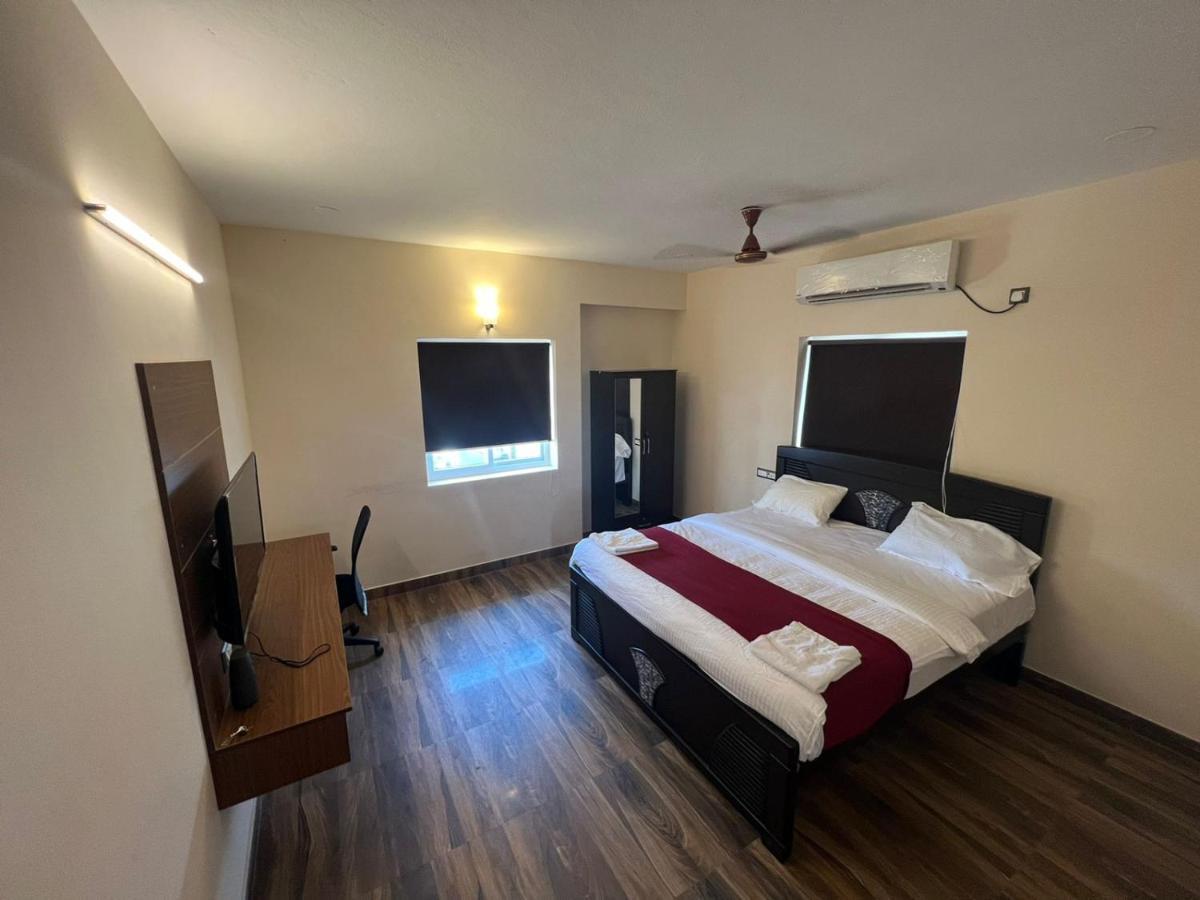 Tranquility Inn チェンナイ エクステリア 写真